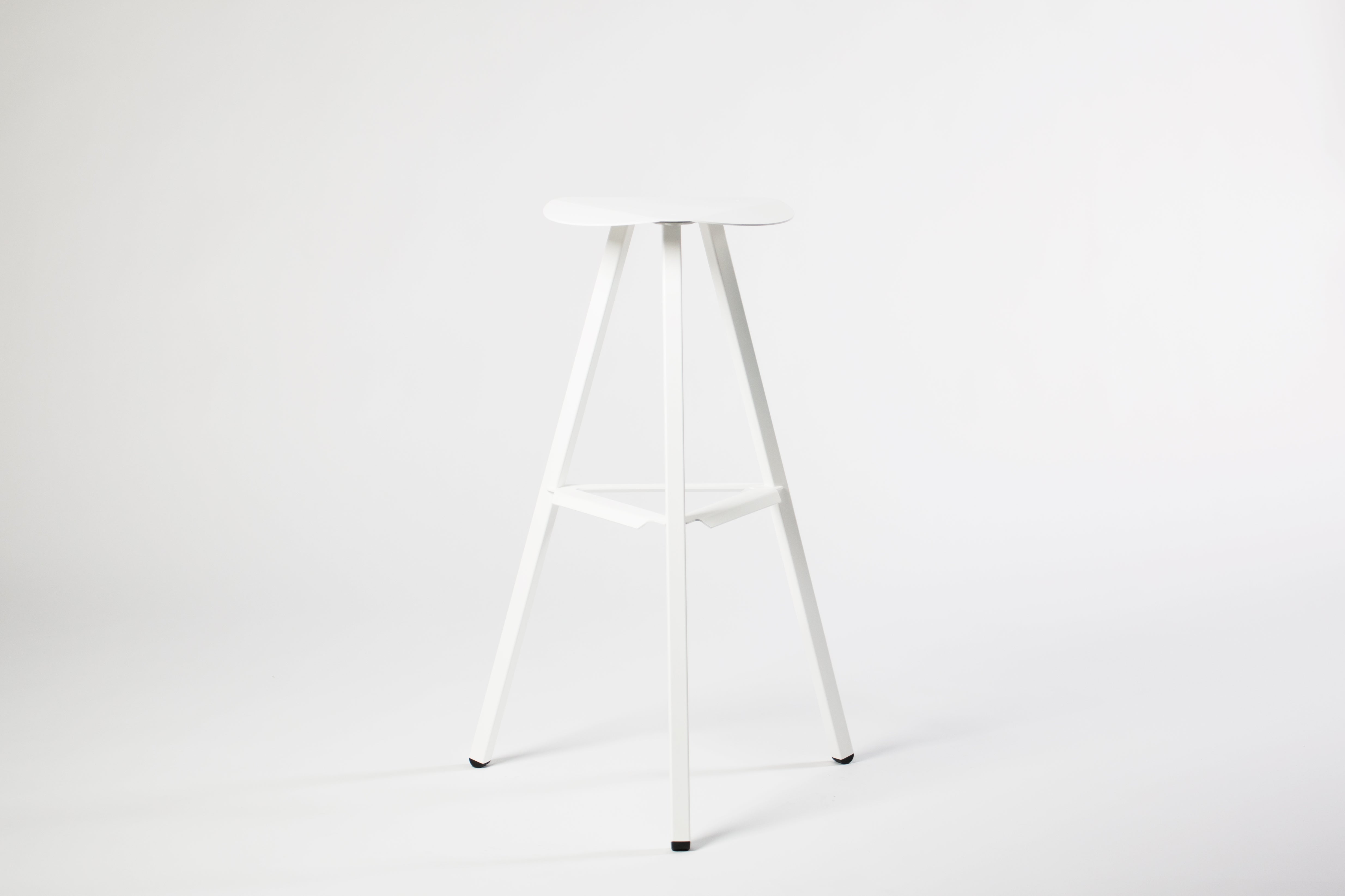 LIXHT ST-002W Bar + Counter Stool