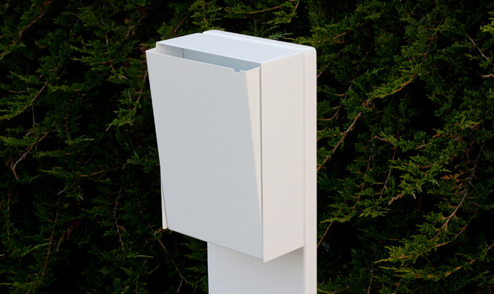 LIXHT VM-002 Mailbox + Post White